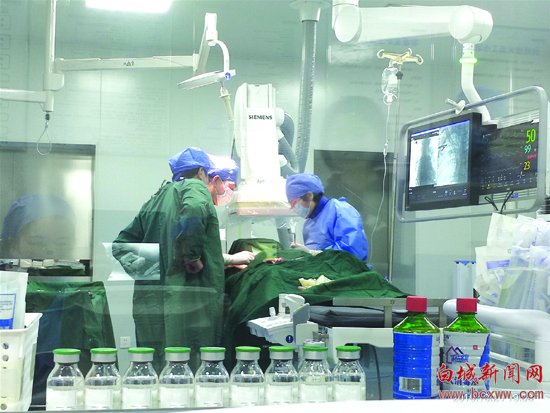 打通患者“生命通道”